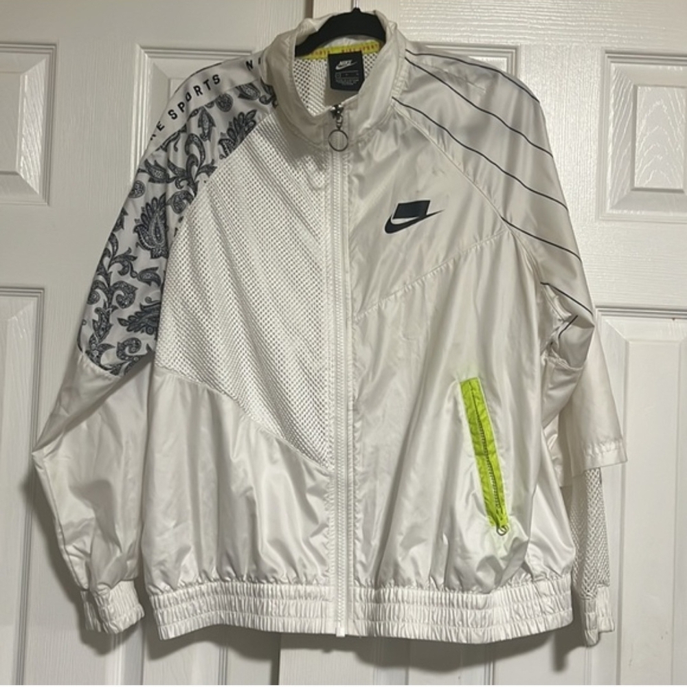 Nike White and Black Women's Jacket